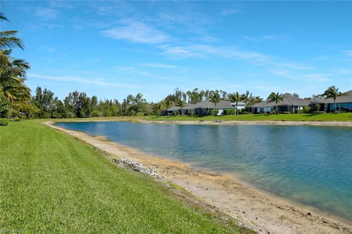2291 Marquesa Cir, Naples, Florida 34112