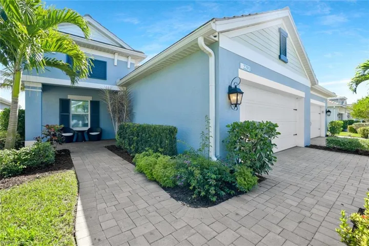 2291 Marquesa Cir, Naples, Florida 34112