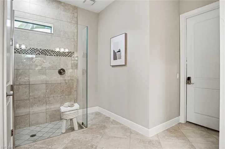 4433 Tamarind Way, Naples, Florida 34119