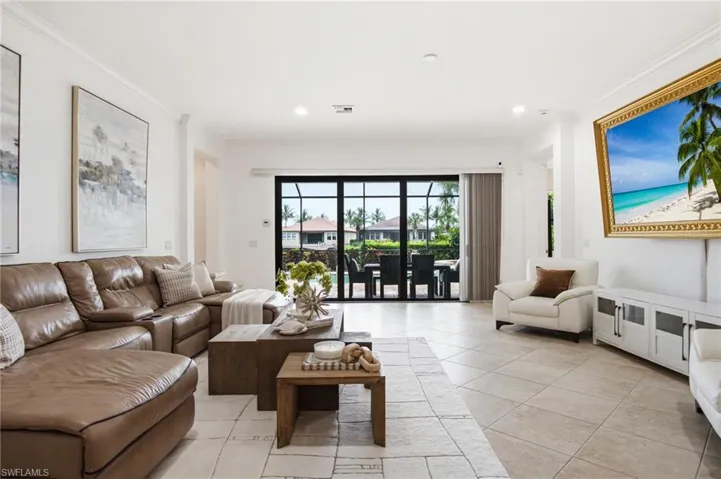 4433 Tamarind Way, Naples, Florida 34119
