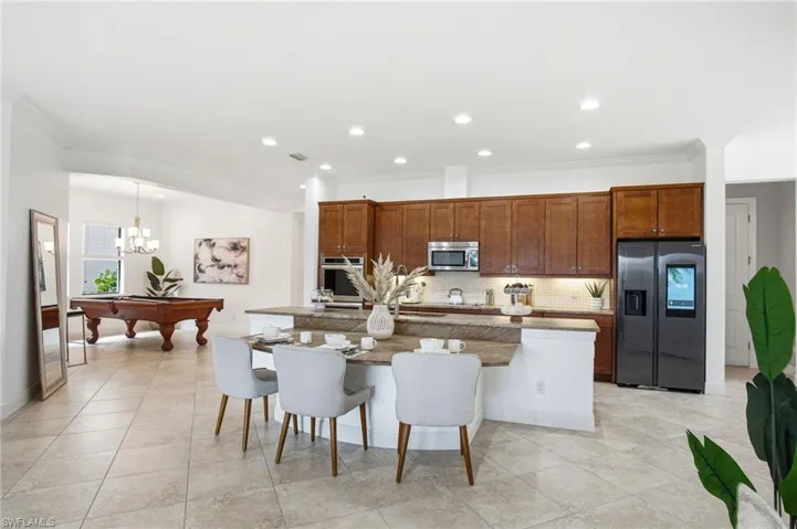 4433 Tamarind Way, Naples, Florida 34119