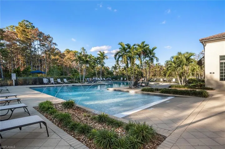 4433 Tamarind Way, Naples, Florida 34119
