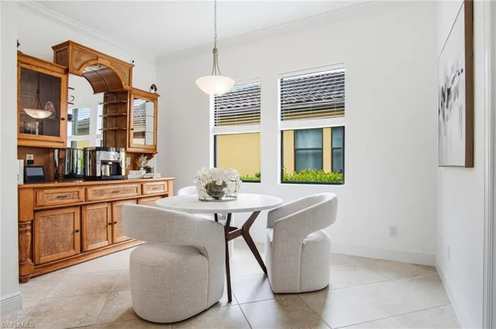 4433 Tamarind Way, Naples, Florida 34119