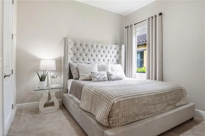 4433 Tamarind Way, Naples, Florida 34119