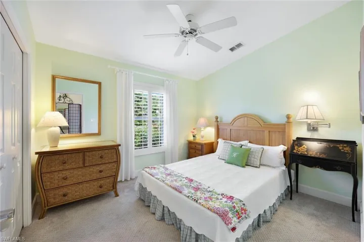 143  Tahiti  CIR, Naples, FL 34113