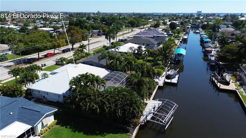 814 El Dorado Pkwy E, Cape Coral, Florida 33904