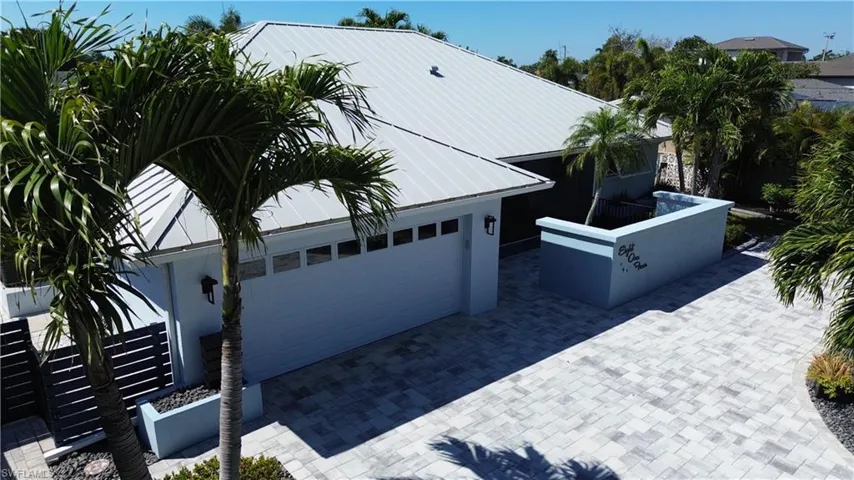 814 El Dorado Pkwy E, Cape Coral, Florida 33904