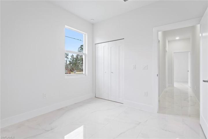 731 Manuel ST E, LEHIGH ACRES FL 33974