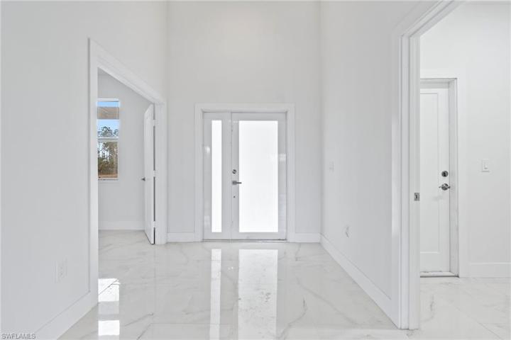 731 Manuel ST E, LEHIGH ACRES FL 33974