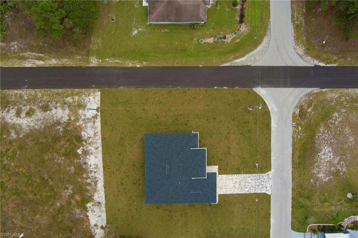 731 Manuel ST E, LEHIGH ACRES FL 33974