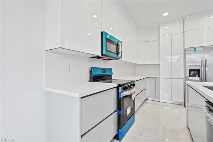 731 Manuel ST E, LEHIGH ACRES FL 33974