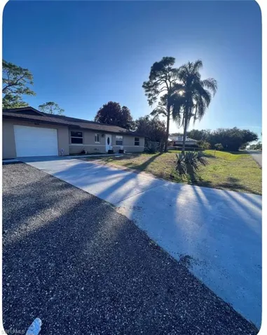 405 W 5th St, Lehigh Acres, Florida 33972