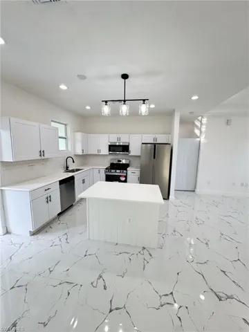 16 W 7th St, Lehigh Acres, Florida 33972