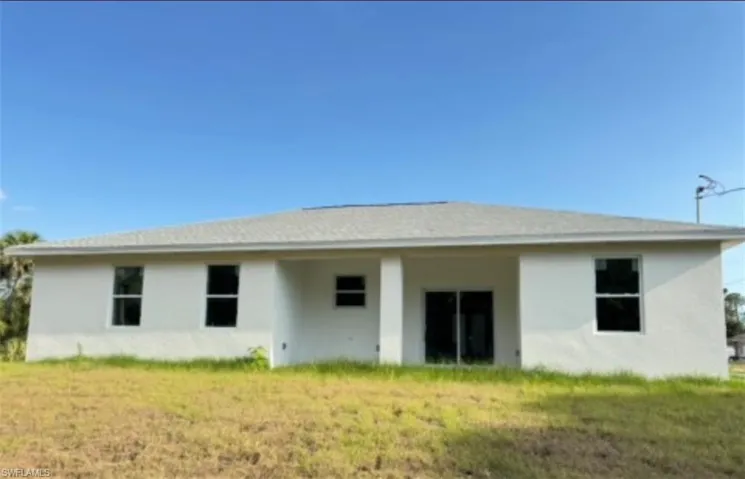 16 W 7th St, Lehigh Acres, Florida 33972