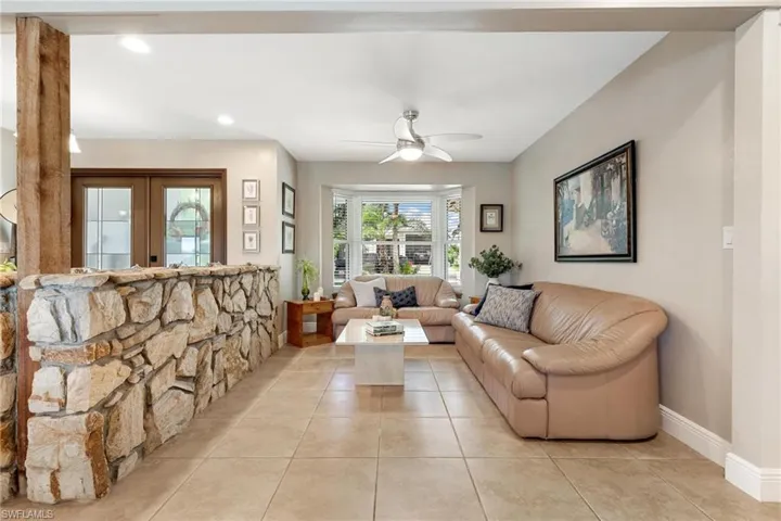 Living or dining room - your choice!