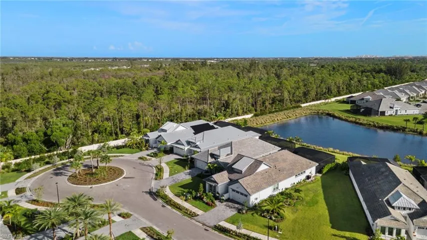 8979  Gustavia  CT, Naples, FL 34112