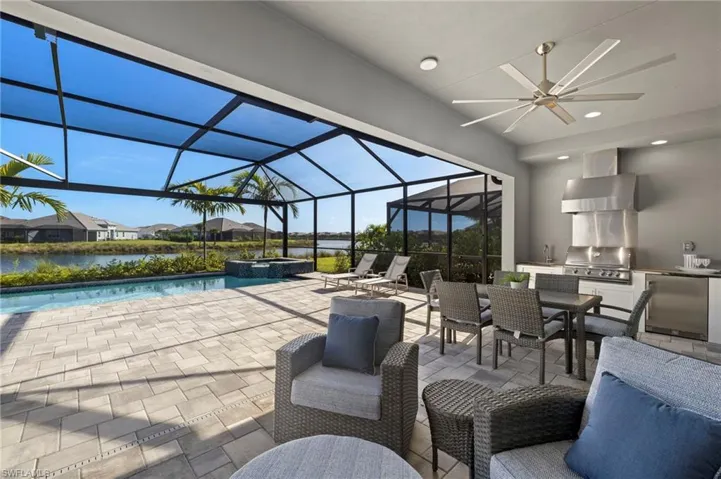 8979  Gustavia  CT, Naples, FL 34112