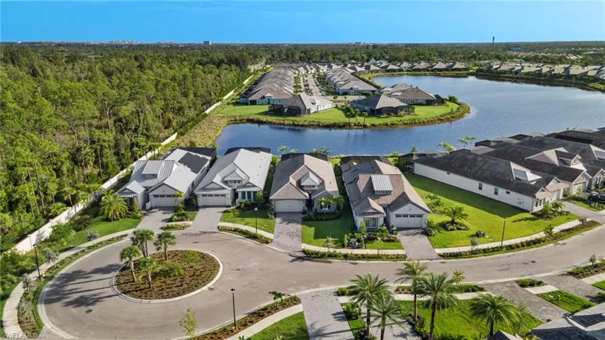 8979  Gustavia  CT, Naples, FL 34112