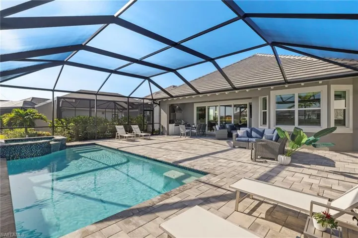 8979  Gustavia  CT, Naples, FL 34112