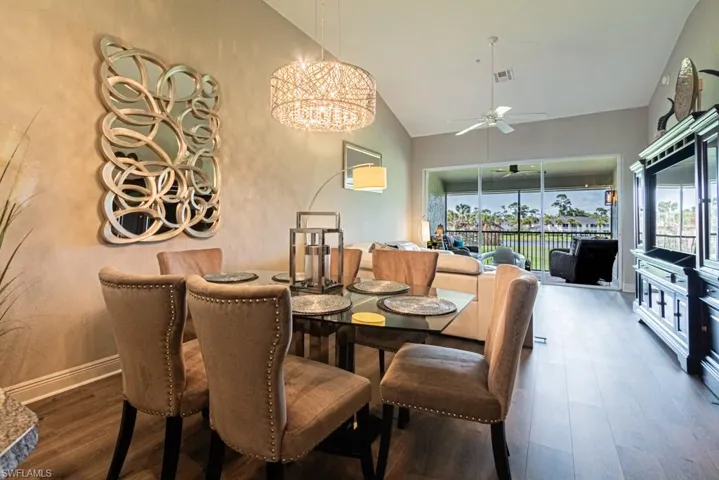 2205  Chesterbrook  CT, Naples, FL 34109