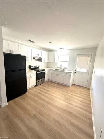 1171 Alhambra Cir, Naples, Florida 34103