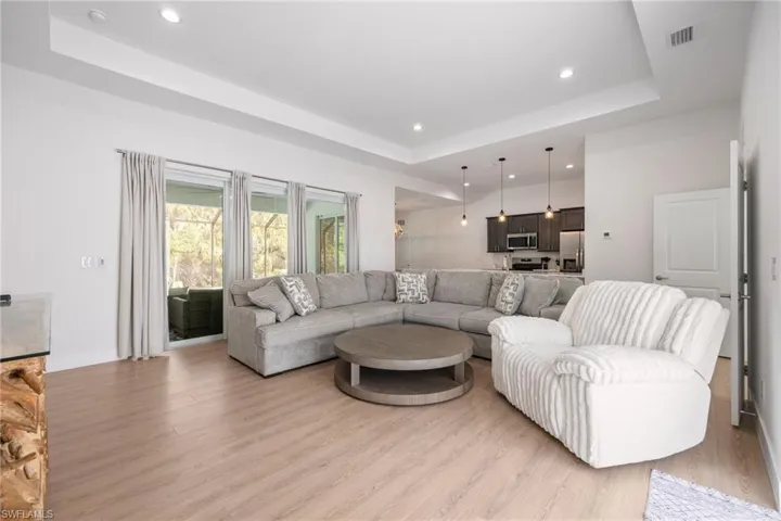 1746 Nw 26th Ave, Cape Coral, Florida 33993