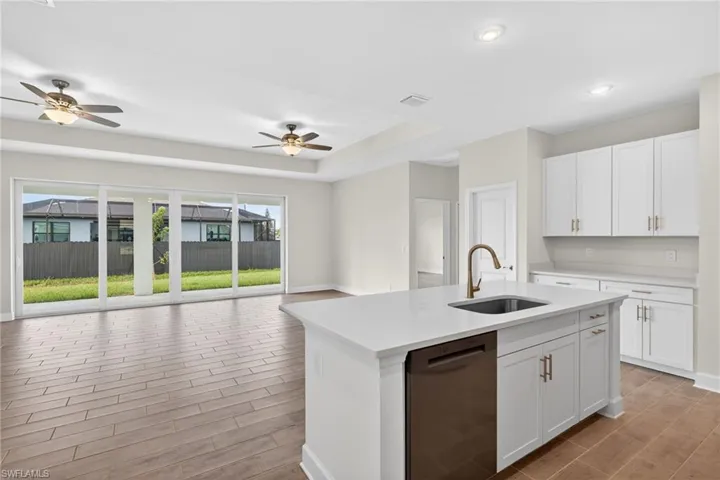 1204 Nw 19th St, Cape Coral, Florida 33993