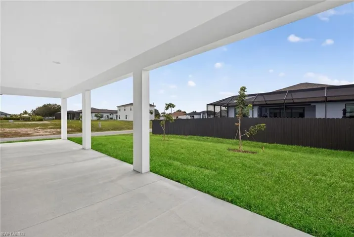1204 Nw 19th St, Cape Coral, Florida 33993