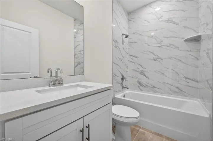 1204 Nw 19th St, Cape Coral, Florida 33993