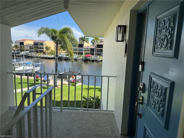 4105 SE 19th  PL, Cape Coral, FL 33904