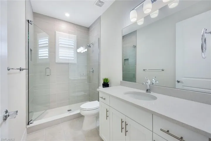 316  Indies W DR, Naples, FL 34114
