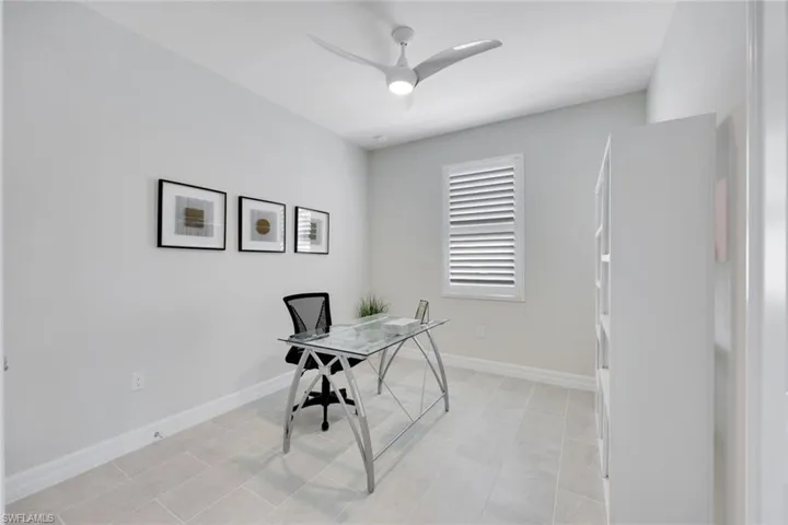 316  Indies W DR, Naples, FL 34114