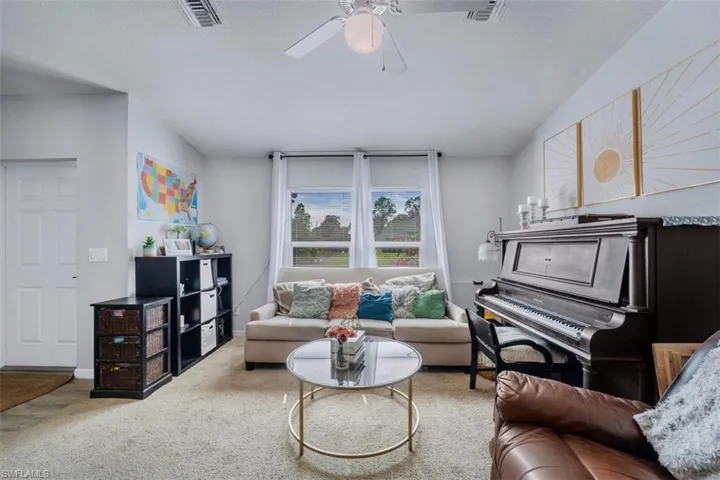5013 Se Tradewinds Cir, Labelle, Florida 33935