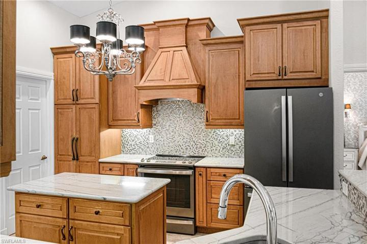 1513 SW 49th TER, CAPE CORAL FL 33914
