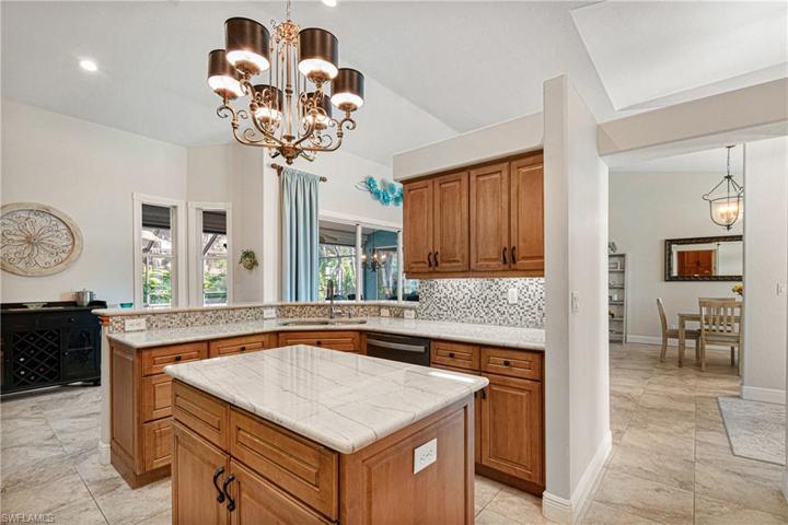 1513 SW 49th TER, CAPE CORAL FL 33914