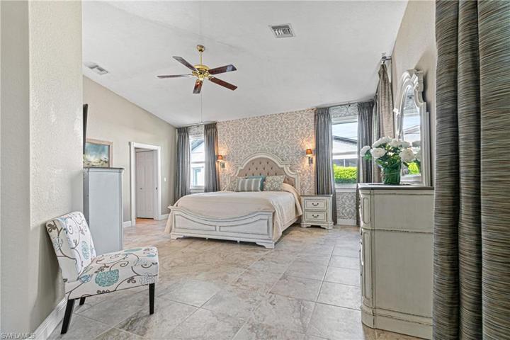 1513 SW 49th TER, CAPE CORAL FL 33914