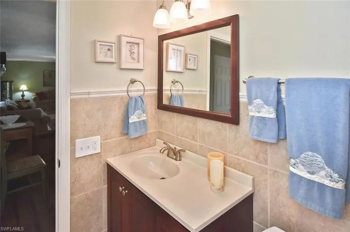 2nd bathroom