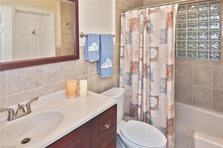 2nd bathroom
