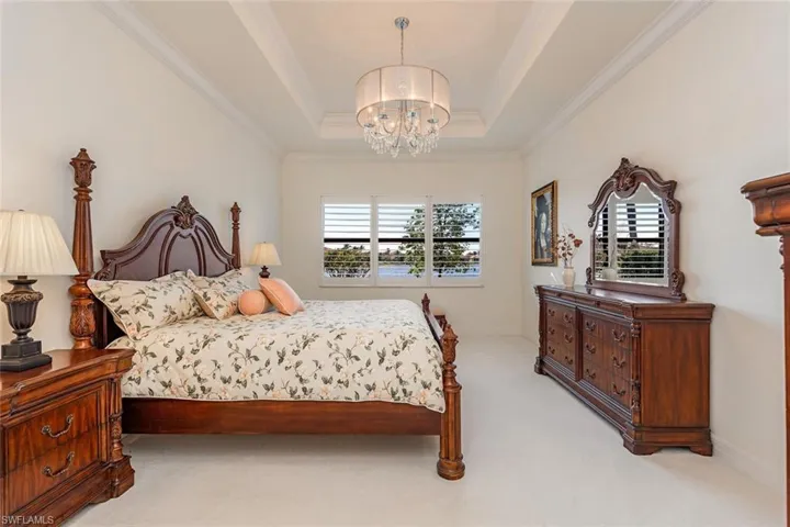 2863  Cinnamon Bay  CIR, Naples, FL 34119