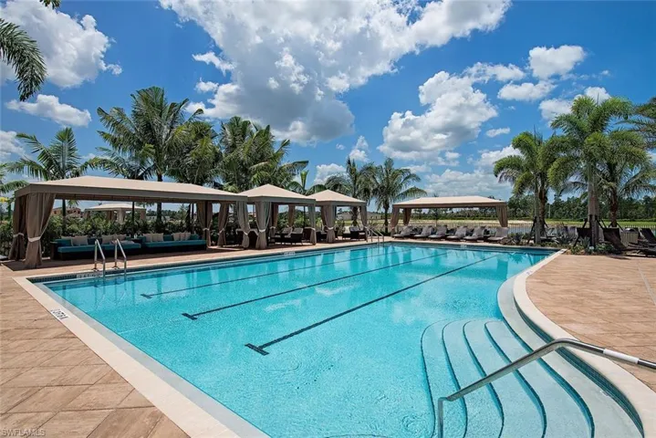 2863  Cinnamon Bay  CIR, Naples, FL 34119