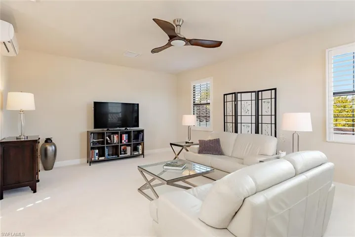 2863  Cinnamon Bay  CIR, Naples, FL 34119