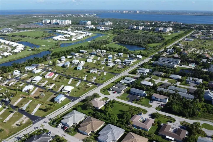 13410 Pine Needle Ln, Fort Myers, Florida 33908