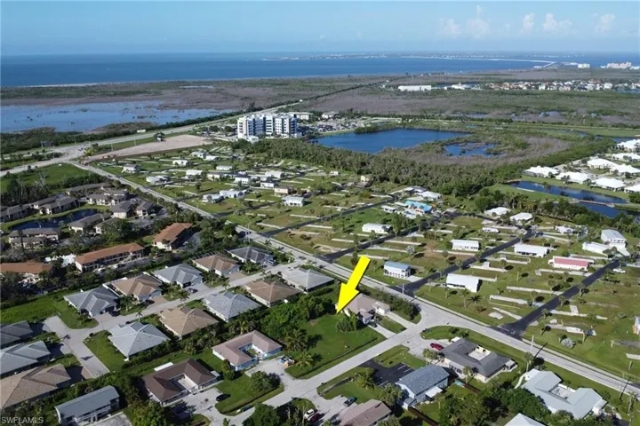13410 Pine Needle Ln, Fort Myers, Florida 33908