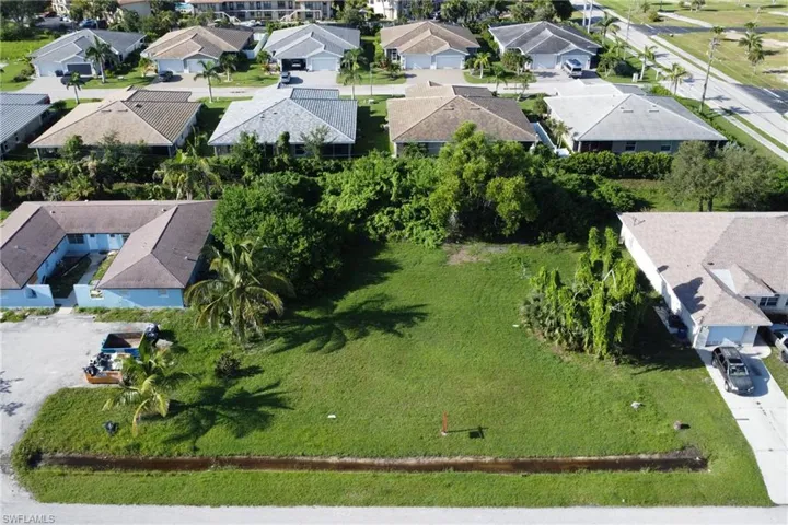 13410 Pine Needle Ln, Fort Myers, Florida 33908