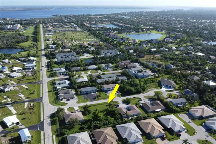 13410 Pine Needle Ln, Fort Myers, Florida 33908