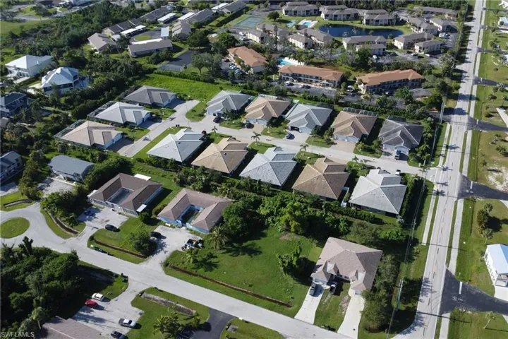 13410 Pine Needle Ln, Fort Myers, Florida 33908