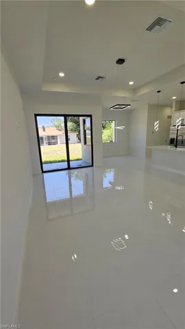Unfurnished room featuring recessed lighting