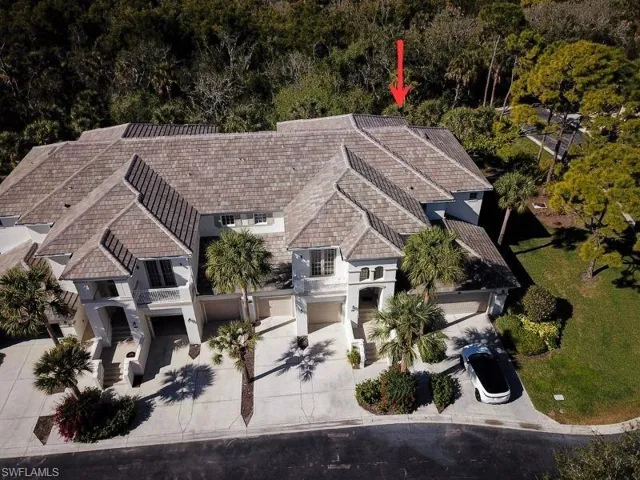 Aerial view of property and surrounding area