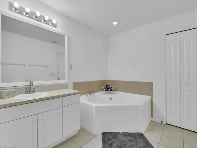 Master Suite Bath