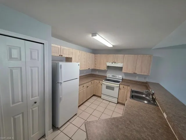 2408 Joe Ave S, Lehigh Acres, Florida 33973